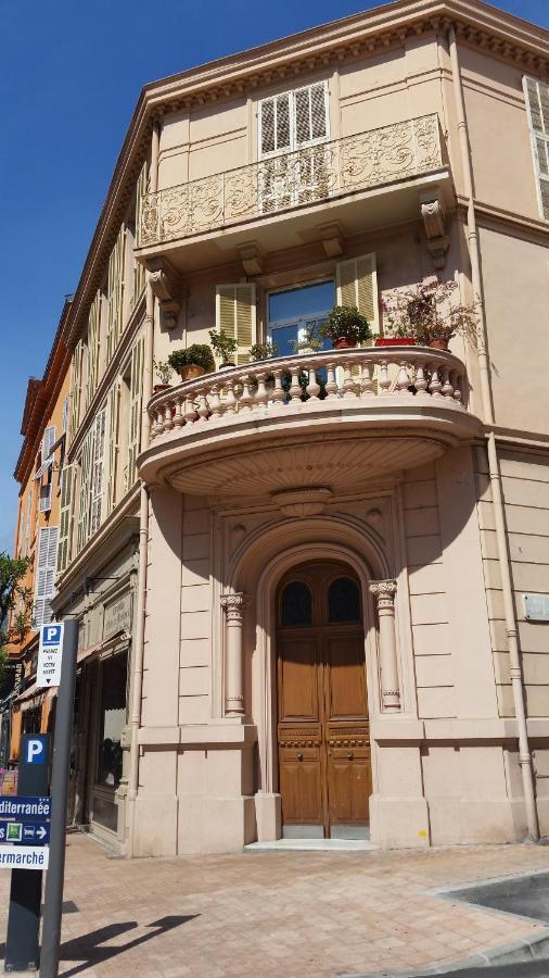Zara Apartment Menton Bagian luar foto